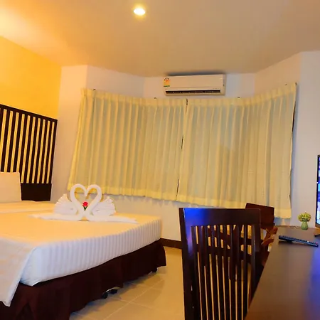 Sunday Ja โรงแรม Pattaya