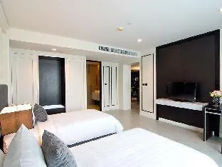 Hotel Way
