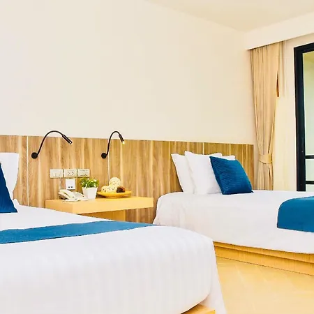 Golden Tulip Beachfront Hotel 5*