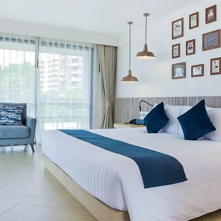 Golden Tulip Beachfront Hotel Pattaya
