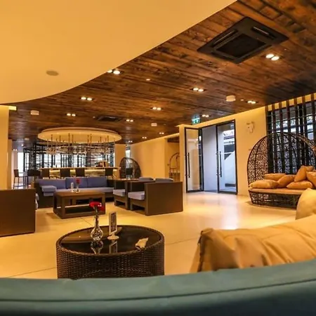 โกลเดน ทิวลิป พัทยา บีช รีสอร์ต