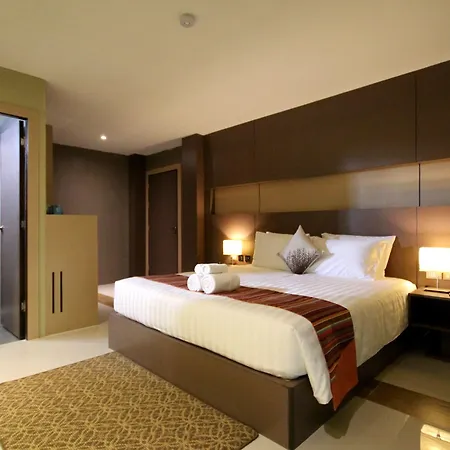 Republic 3*