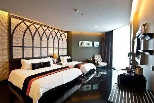 Tsix5 Quarter Hotel