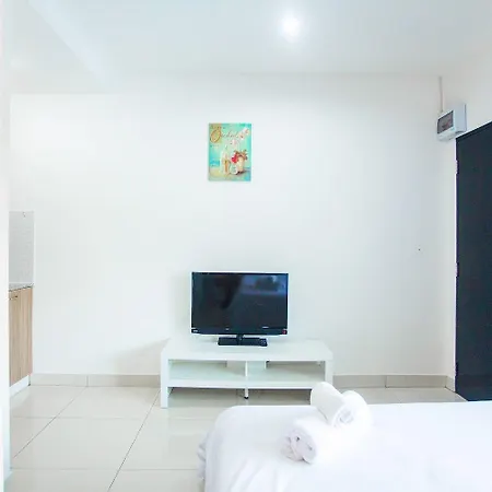 Apollo อพาร์ตโฮเทล 2*