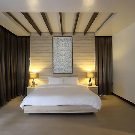 Hotel The Hermitage 2*