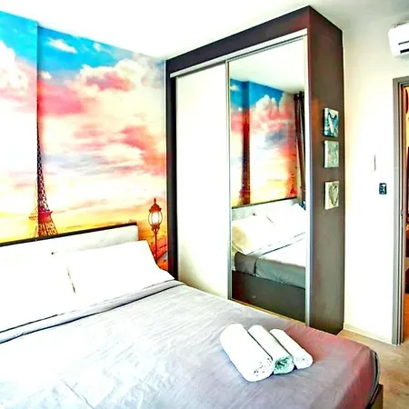 The Base * Pattaya