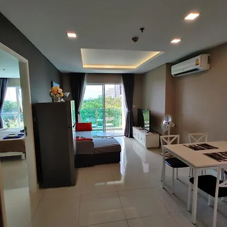 อพาร์ทเม้น One Tower Seaview 64 Pattaya