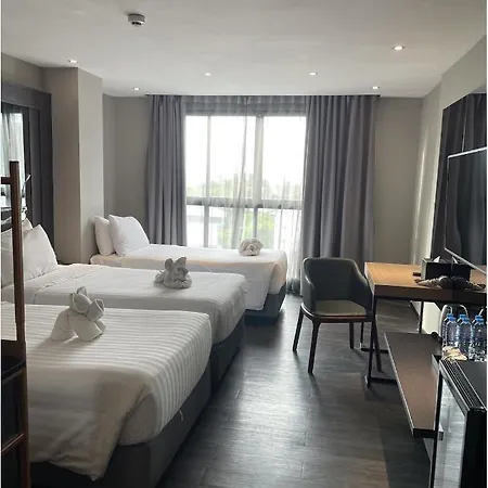 โรงแรม Citrus Grande By Compass Hospitality 5*
