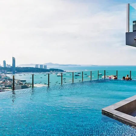 อพาร์ทเม้น The Base Pattaya