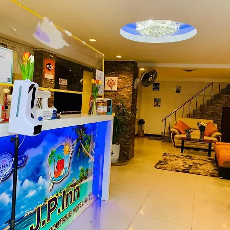J P Boutique 3*