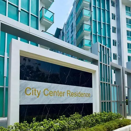 Center By Tech Apartment *