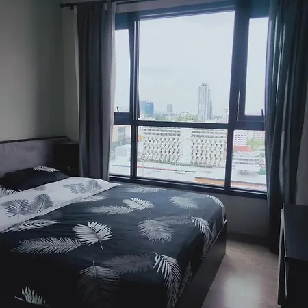 The Base Central ถูกและดี Aparthotel Pattaya
