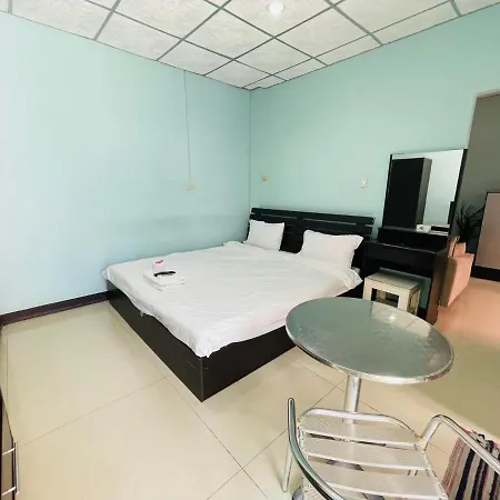 Br-guesthouse 2*