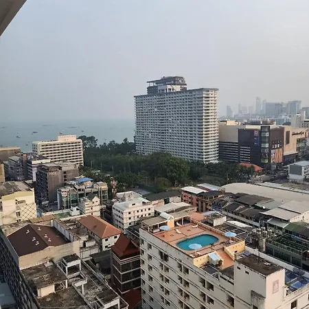 By Nan Nan Apartment *
