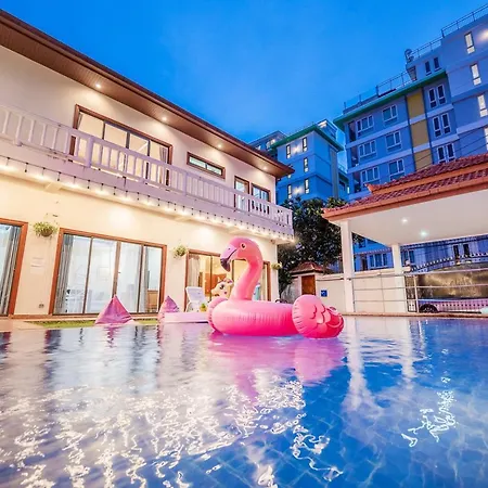 Fairy Hill Pool Pattaya