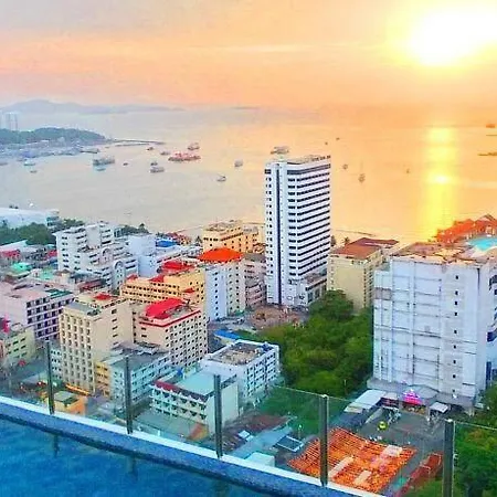By Nan Nan Apartment