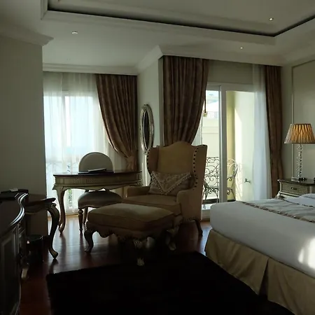 แอล เค ดิเอมเพรส โรงแรม 4*