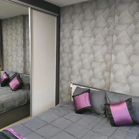 Apartment The Base At Pattaya