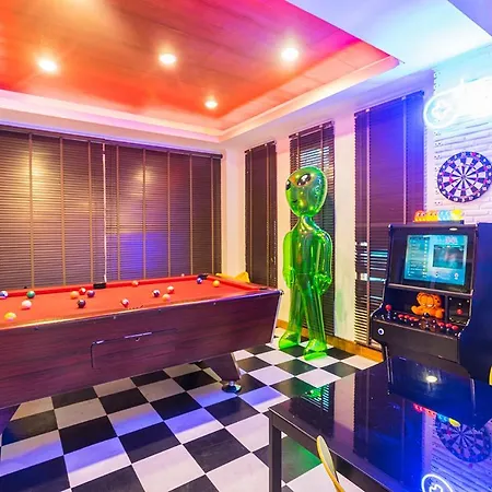 Holiday home Game Over Pool 4b Walking Street 2 Km *