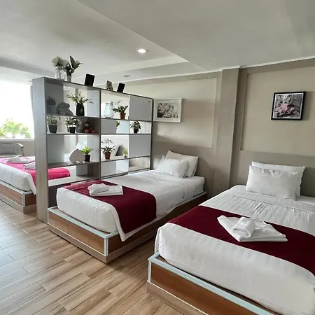 โรงแรม เดอะ บีช ฟร้อนท์ รีสอร์ท, พัทยา