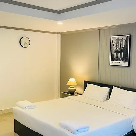 Del Max Apartment *