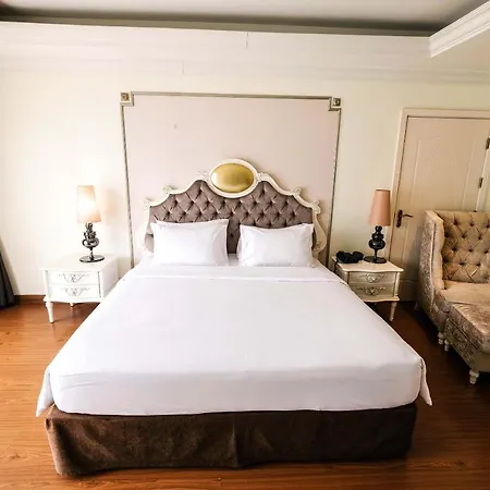 Lk Miracle - Sha Extra Hotel 4*