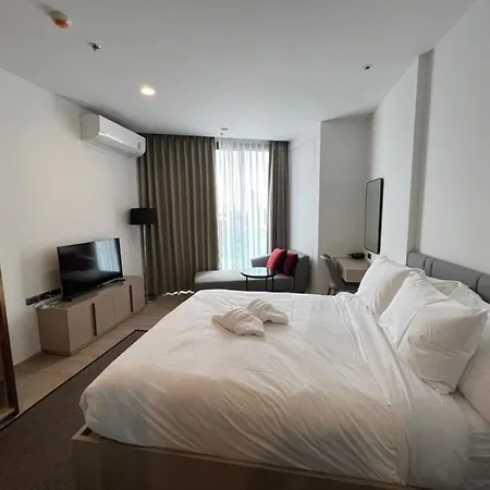 อพาร์ทเม้น Edge Central Pattaya