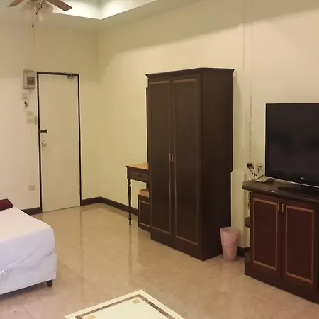 Parinya's Inn Pattaya