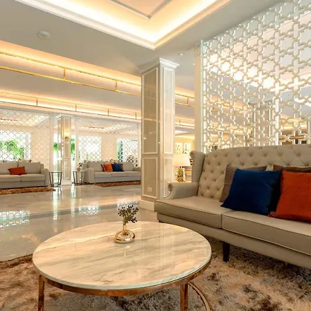 โรงแรม เดอะเบเวอร์ลีโฮเทลพัทยา Pattaya