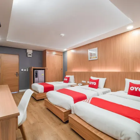 Hotel Curve Boutique 3*