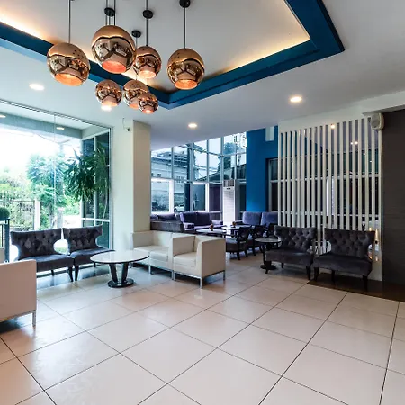 Hotel Curve Boutique