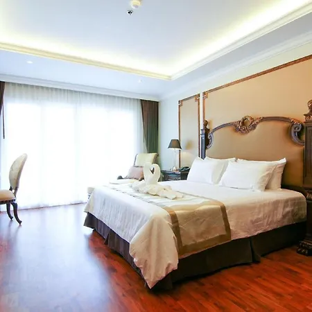 Hotel Lk Miracle - Sha Extra Pattaya