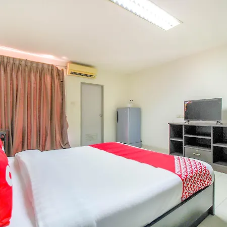 Hotel Oyo 850 2*