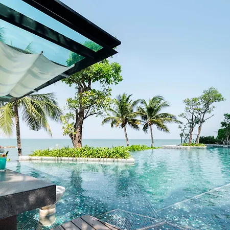 โรงแรม Cape Dara 5*