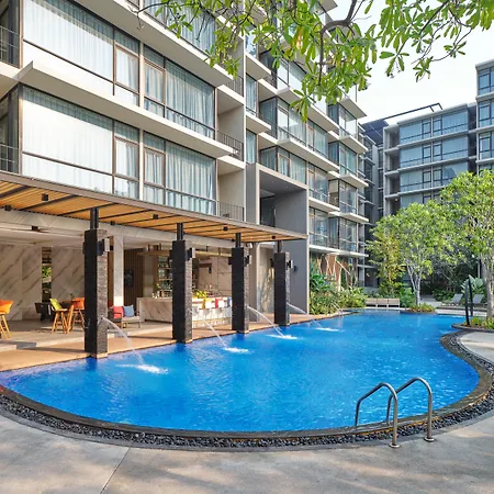 โรงแรม Altera And By At Mind