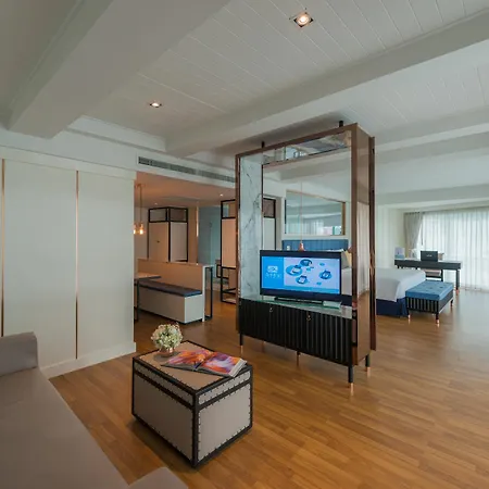โรงแรม Blue Formerly A-one New Wing Pattaya