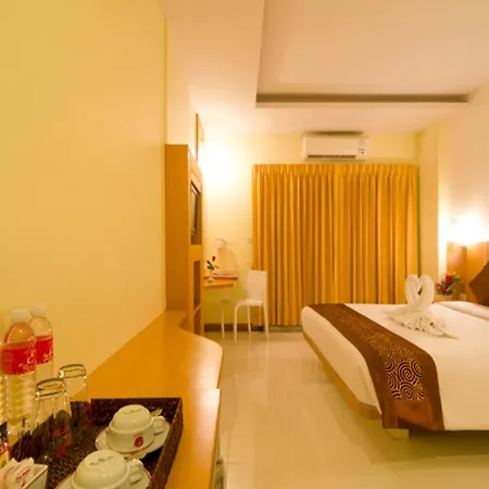 Eastiny Seven 3* Pattaya