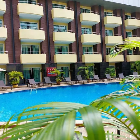 บารอน บีช โรงแรม 4*