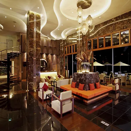 Centara Nova Hotel 4*