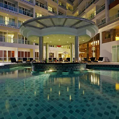 Hotel Centara Nova
