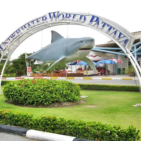 Hotel Oyo 963 Sunshine Pattaya