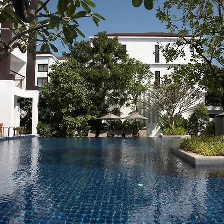Woodlands Hotel Pattaya