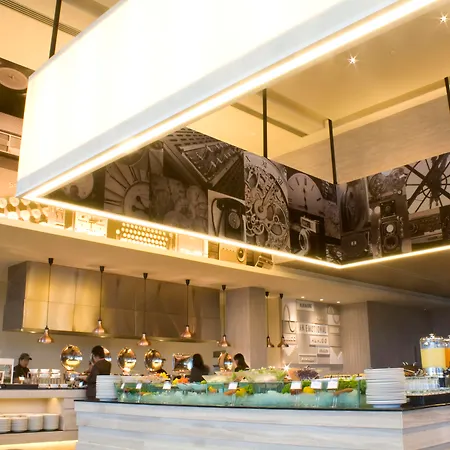 Tsix5 Hotel Pattaya