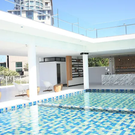 Tsix5 Hotel 4*