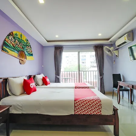 Hotel Phratumnak Hill Guest House Pattaya