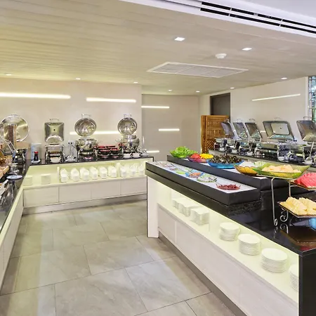 Aster And By At Mind โรงแรม Pattaya