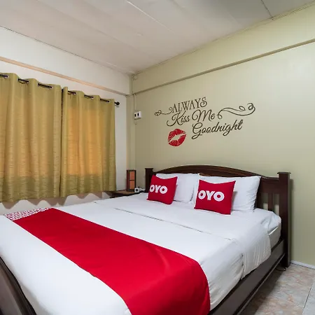 Oyo 838 Aromdee Hotel Pattaya