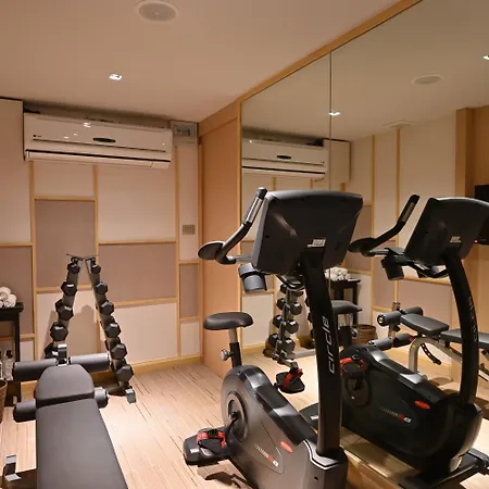 โรงแรม M - Sha Extra 4*