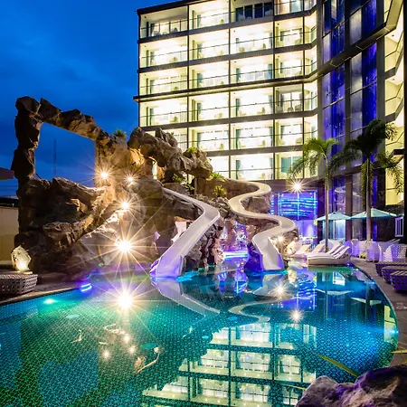 Azure Hotel Pattaya