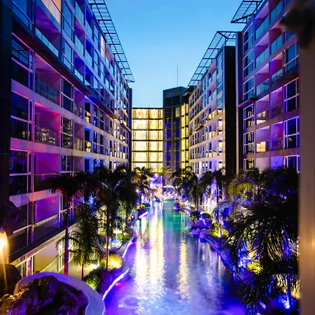 Hotel Azure 4*